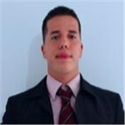 Profesional en Negocio Internacionales con título en Inglés y manejo oral y escrito en Español